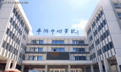 好比油烟机和燃气灶采用老板电器等知